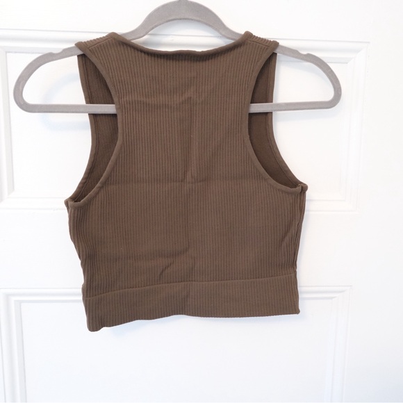 Mod Ref Crop Top - Picture 3 of 3